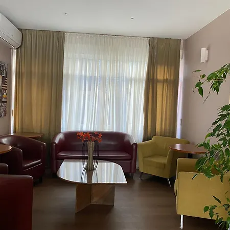 Frankfurt Hotel 3*